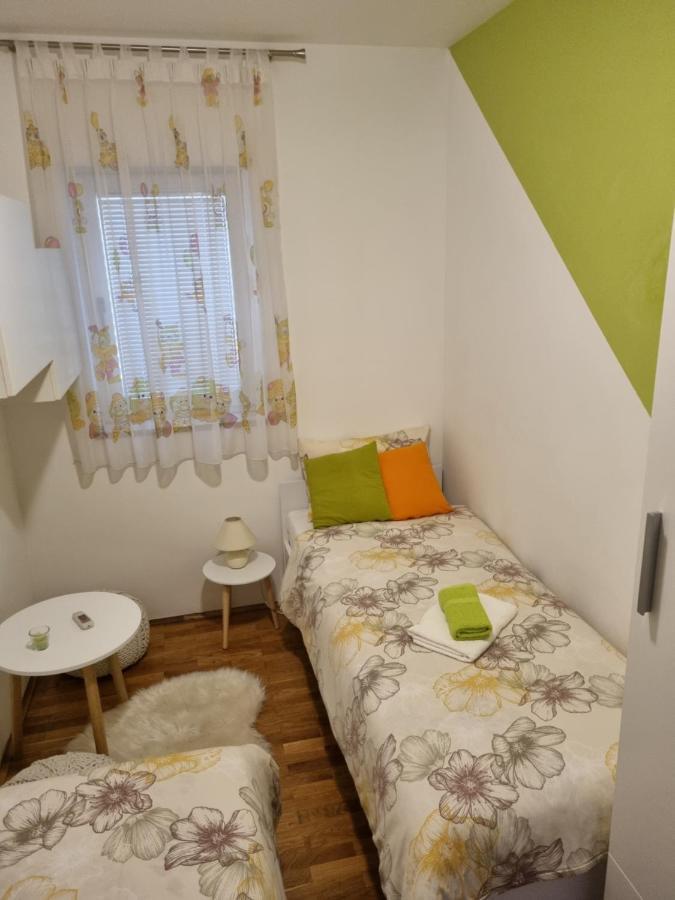 Apartment Ely Rabac Eksteriør bilde